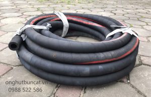 3 yếu tố ảnh hưởng đến tuổi thọ ống cao su phun cát chịu mài mòn 12 ống cao su phun cát chịu mài mòn