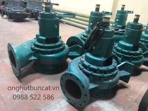 máy bơm hút nước